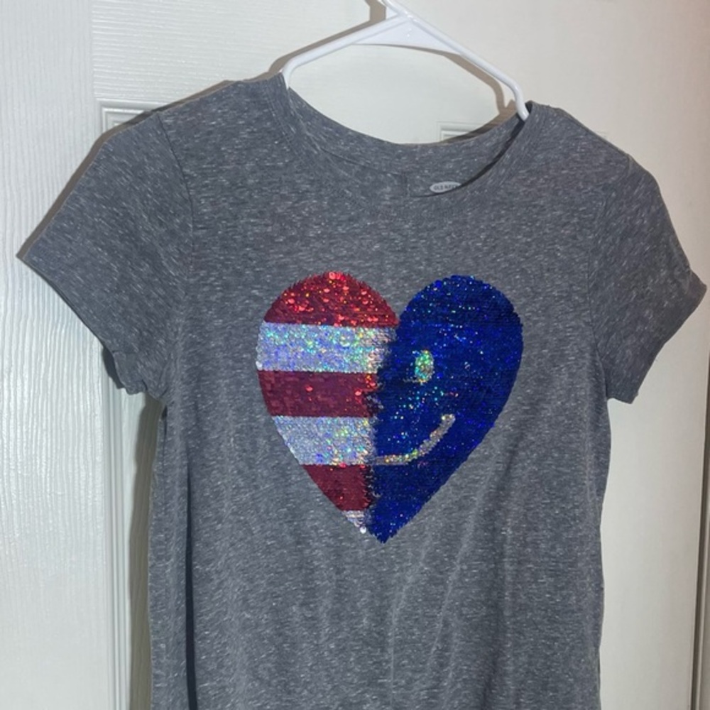 Girls heart sequin shirt size large 10/12 Old Navy